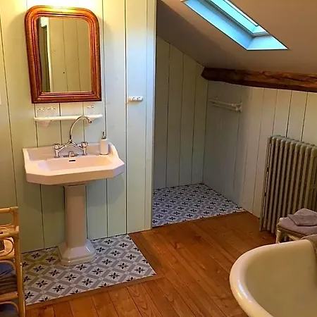 Bed & Breakfast Maison D'orride Ledeuix