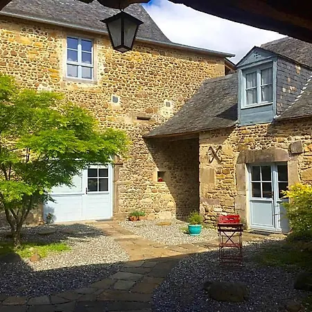 Maison D'orride 3* Ledeuix